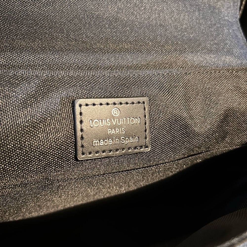 Louis Vuitton Graphite Checkered Messenger Bag - Picture 4 of 5